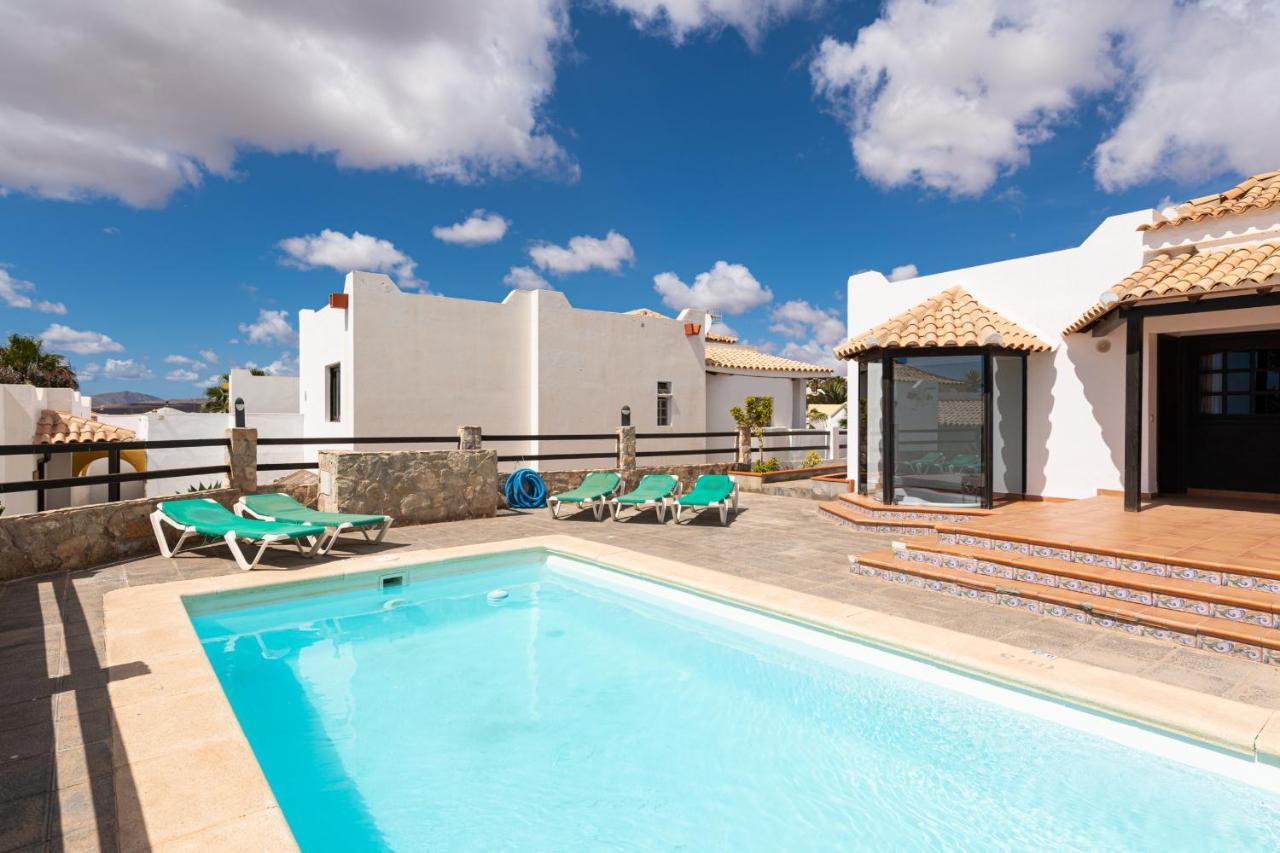 Homeforguest Villa Lobos Con Piscina Privada Caleta De Fuste Buitenkant foto